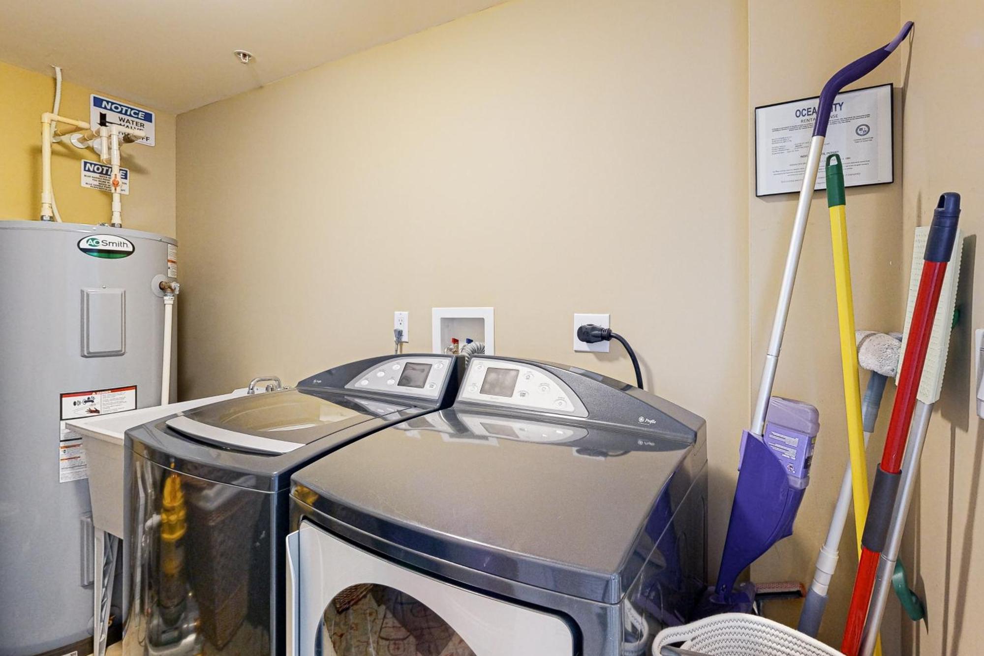 The Meridian Ocean City Room photo